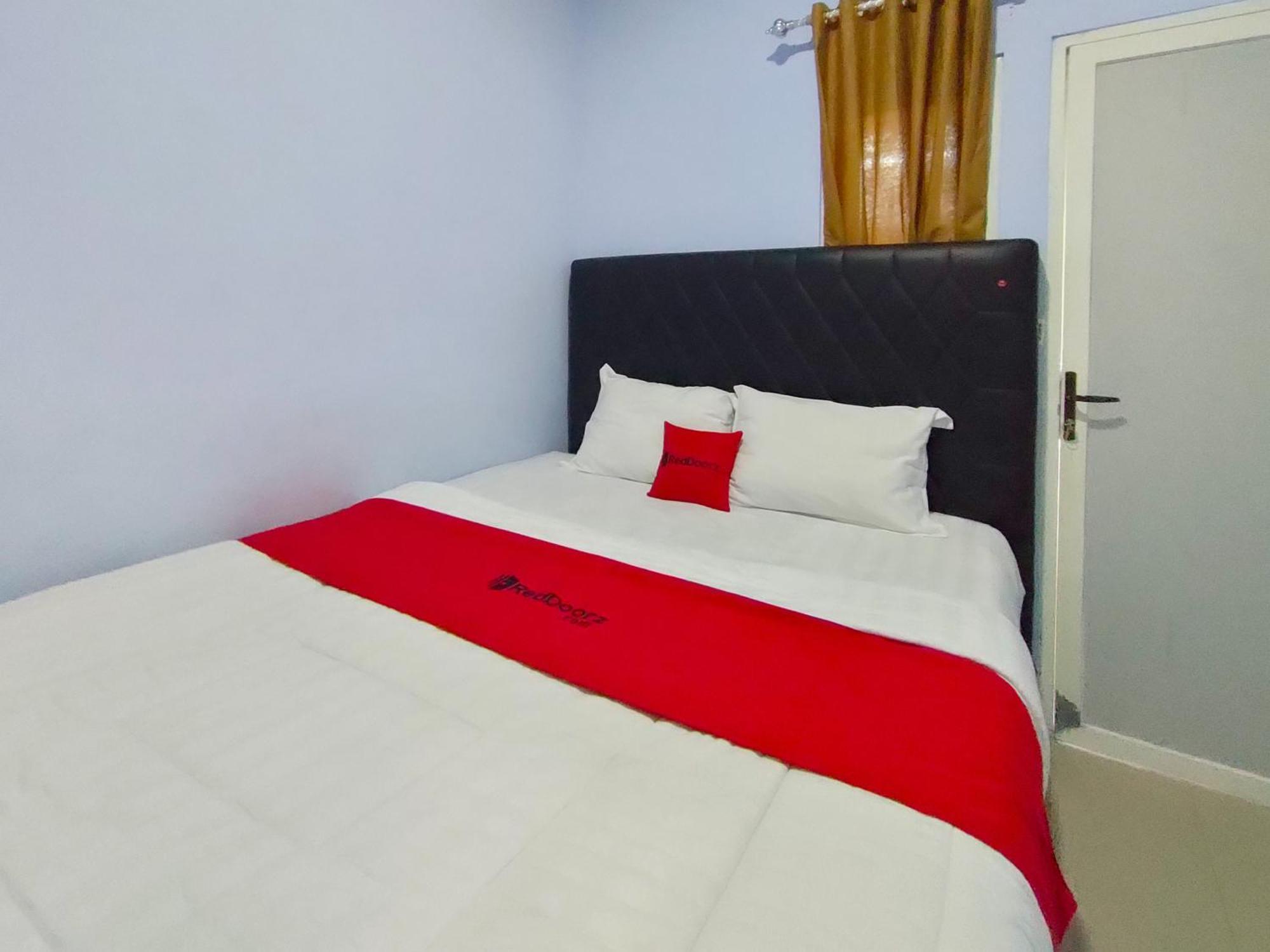 Reddoorz Syariah Near Stasiun Wates Hotel Wates  Exterior photo