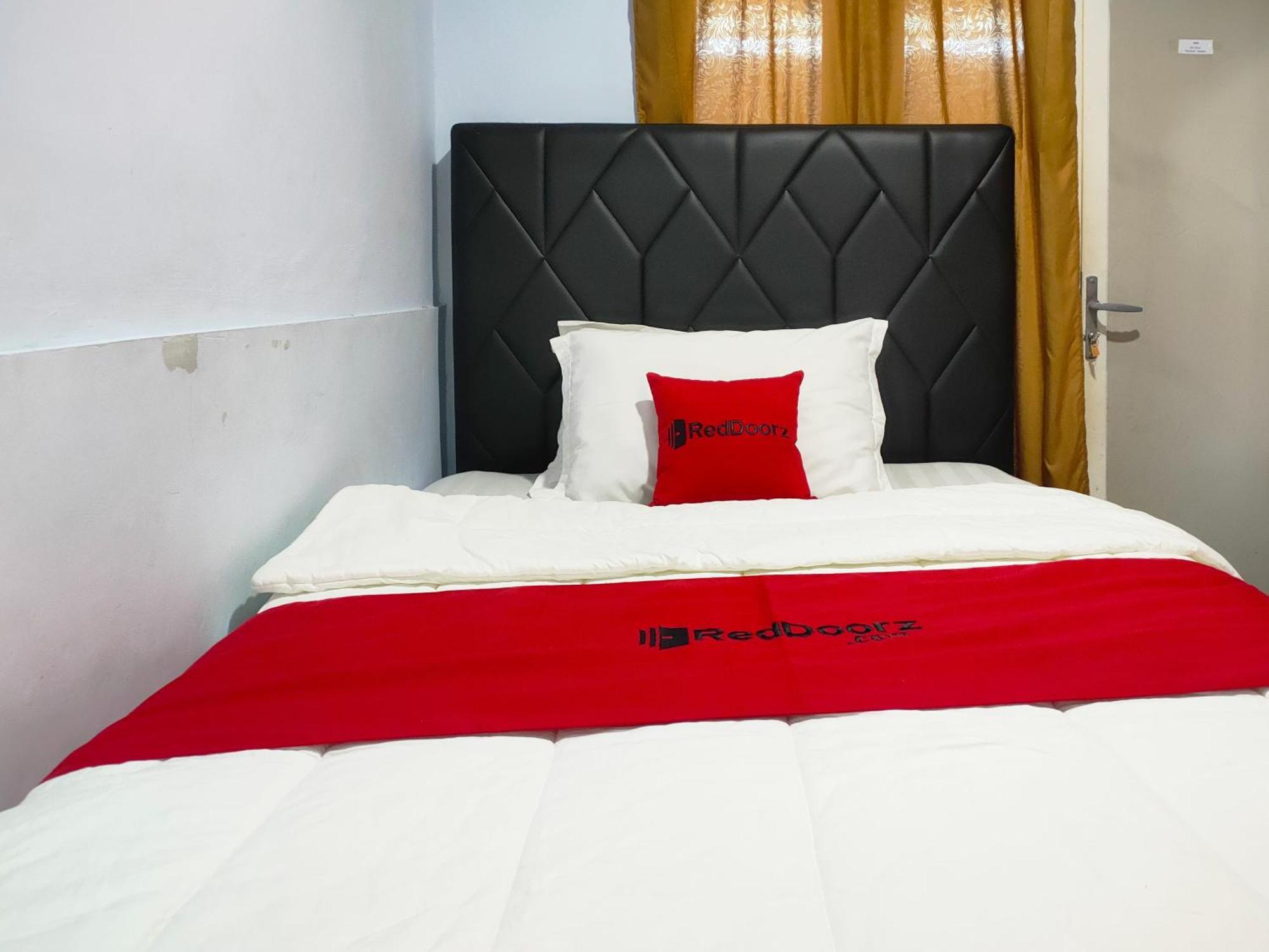 Reddoorz Syariah Near Stasiun Wates Hotel Wates  Exterior photo