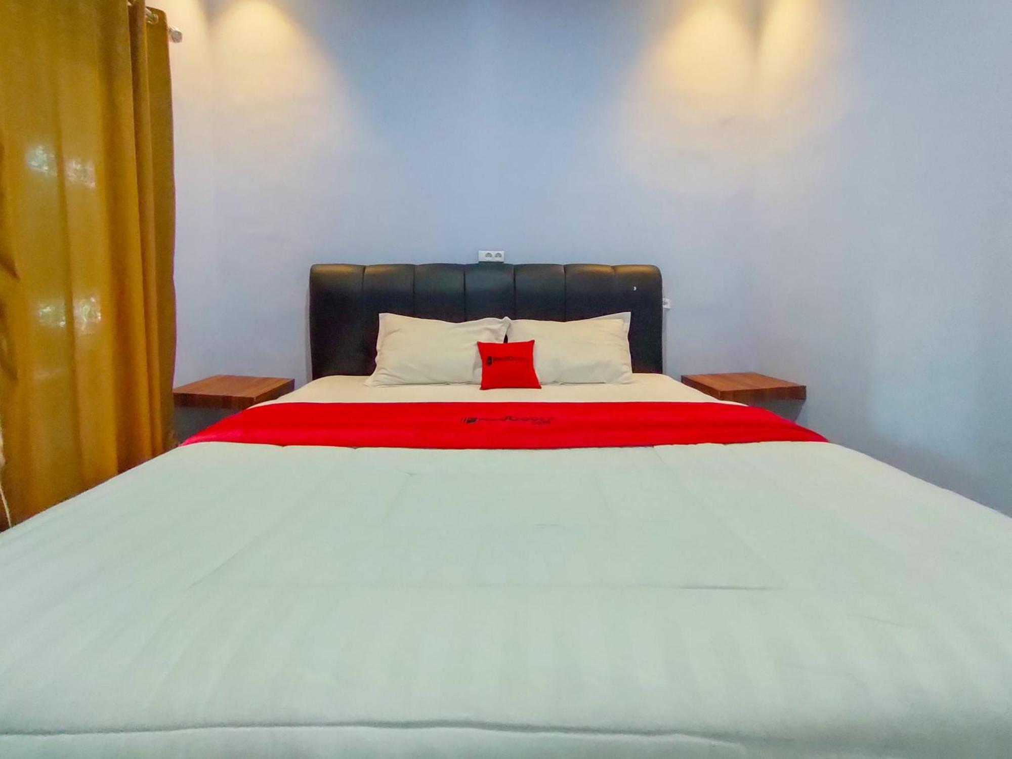 Reddoorz Syariah Near Stasiun Wates Hotel Wates  Exterior photo