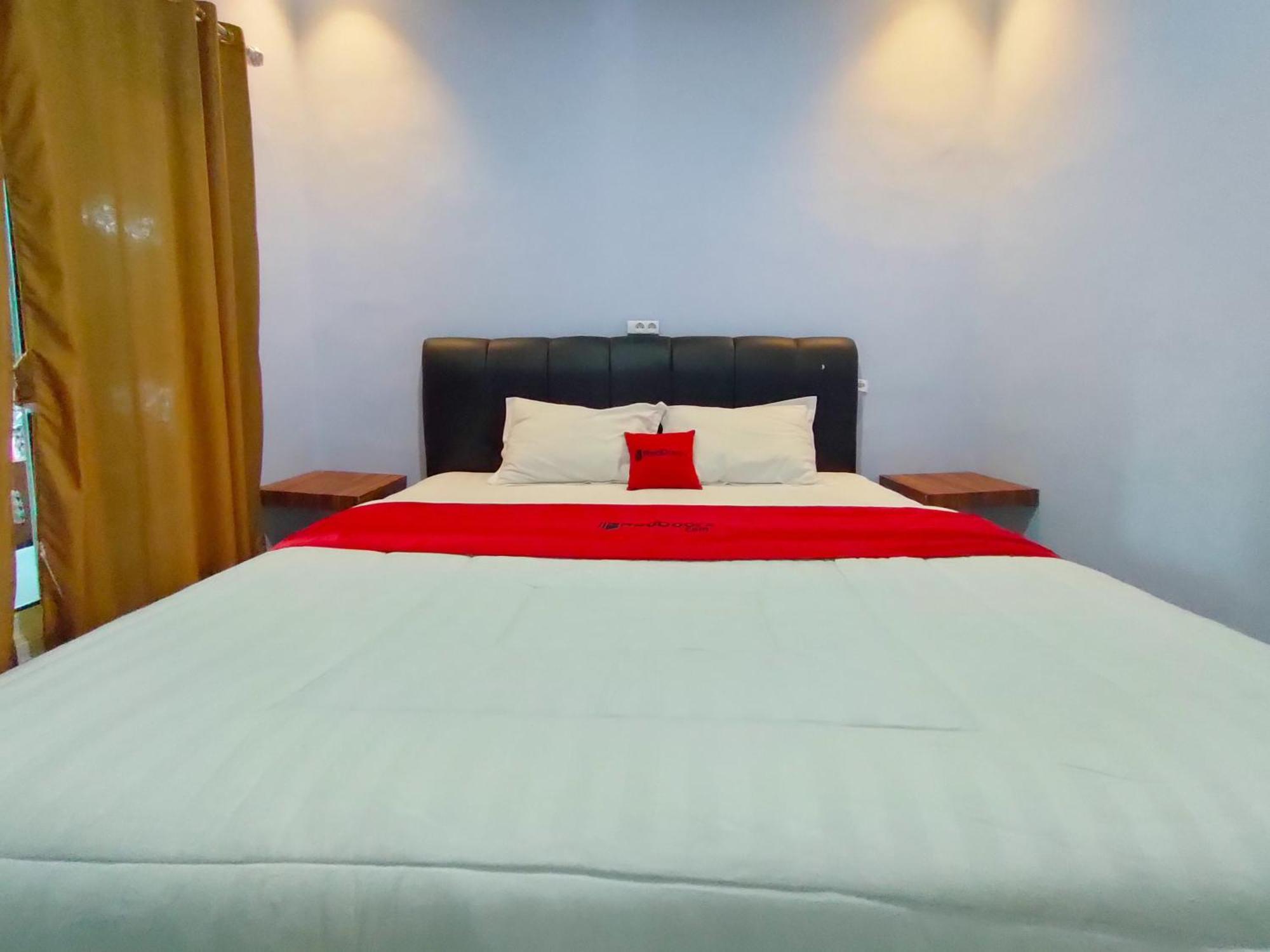 Reddoorz Syariah Near Stasiun Wates Hotel Wates  Exterior photo