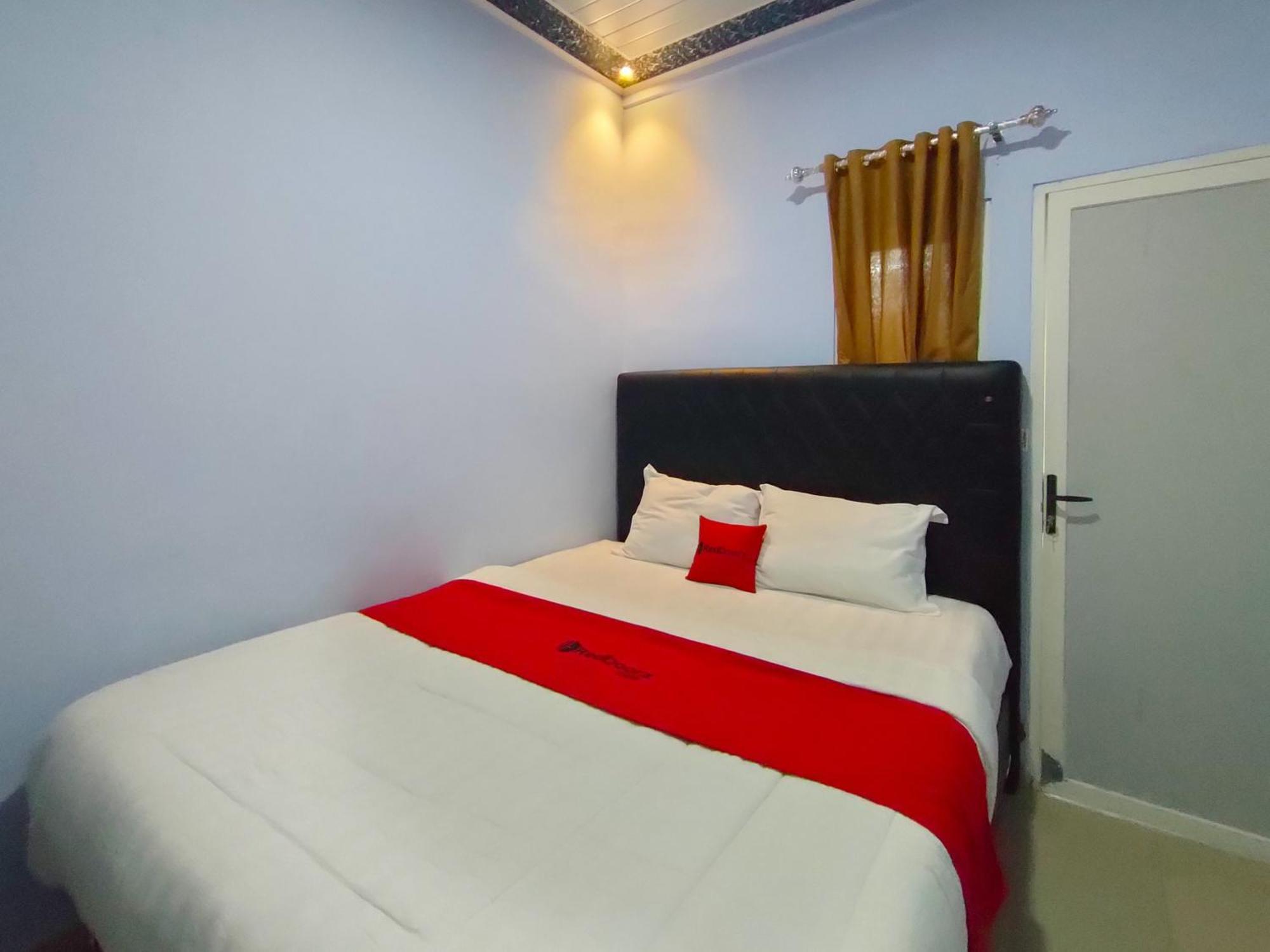 Reddoorz Syariah Near Stasiun Wates Hotel Wates  Exterior photo